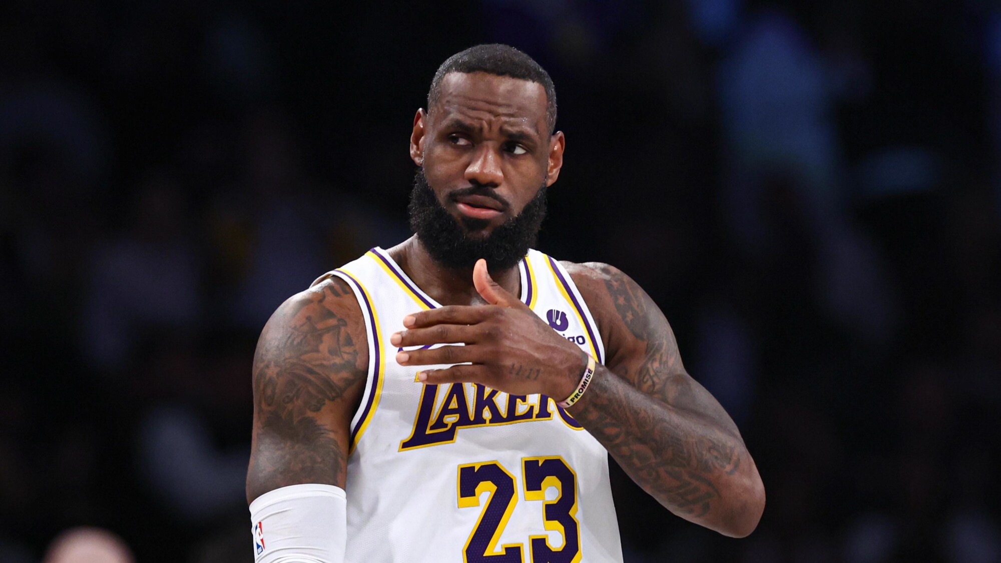 Featured image for Lakers Injury Report Reveals Bad News Ahead of Spurs Game